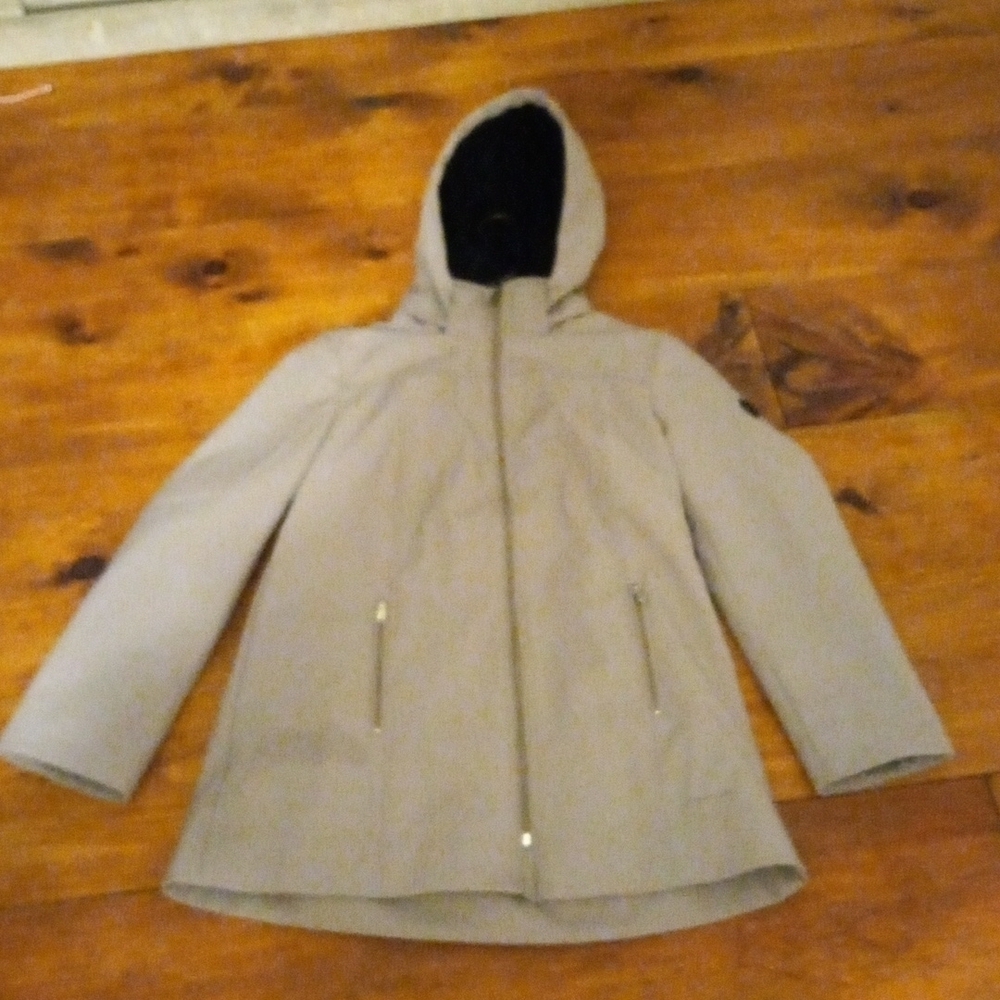 Women's  Andrew Marc detachable hooded water repellent jacket, sz LG.